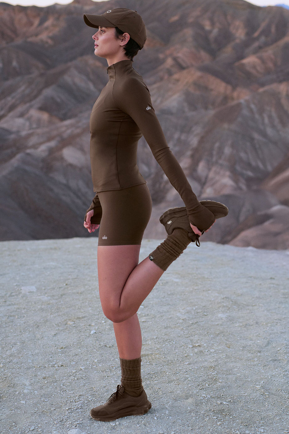 ALO Runner - Espresso - Image 7