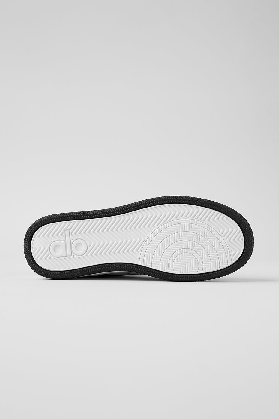 ALO Recovery Mode Sneaker - Black/White - Image 3