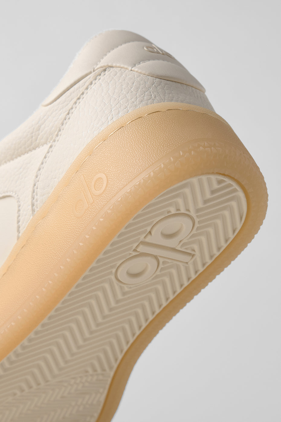 ALO Recovery Mode Sneaker - Clay - Image 5