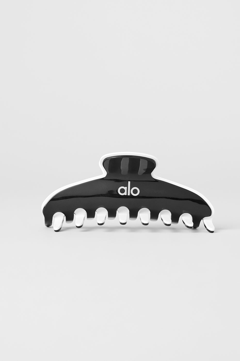 Outline Claw Clip - Black/White - Image 3