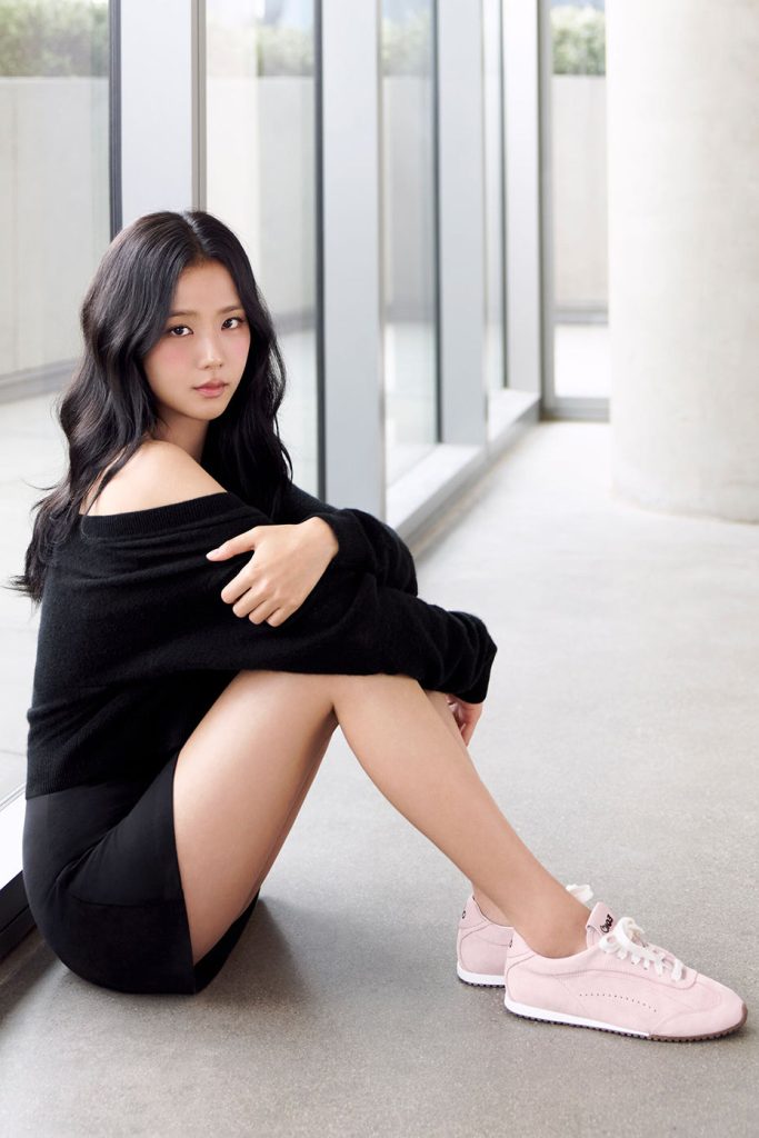 ALO Sunset Sneaker + Jisoo - Bloom Pink