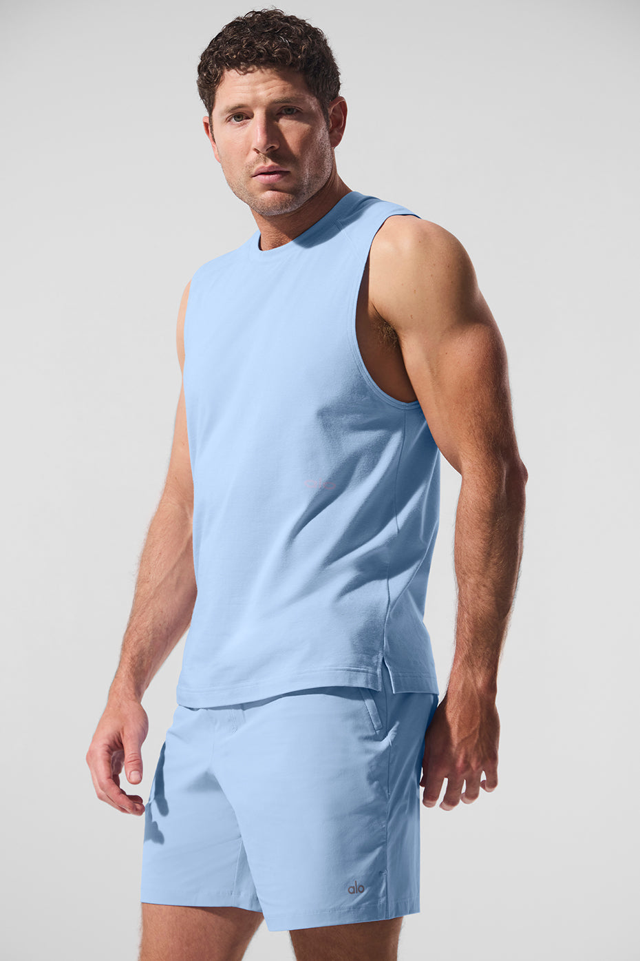 ALO Vapor Muscle Tank - Seashell Blue