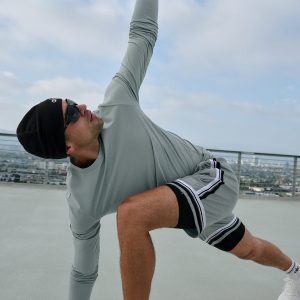 Conquer Reform Crewneck Long Sleeve - Lunar Grey