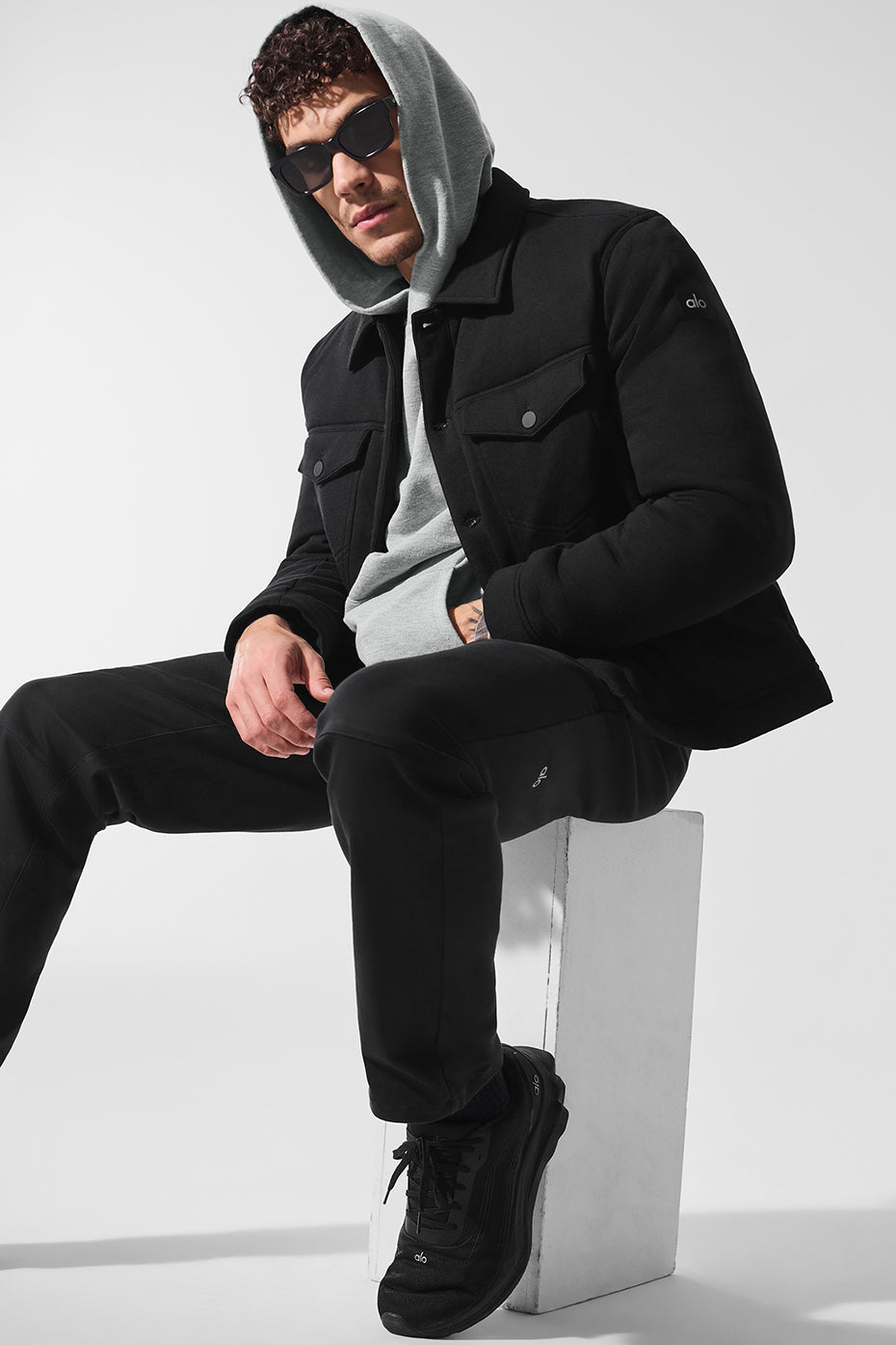 Ease Trucker Jacket - Black - Image 5