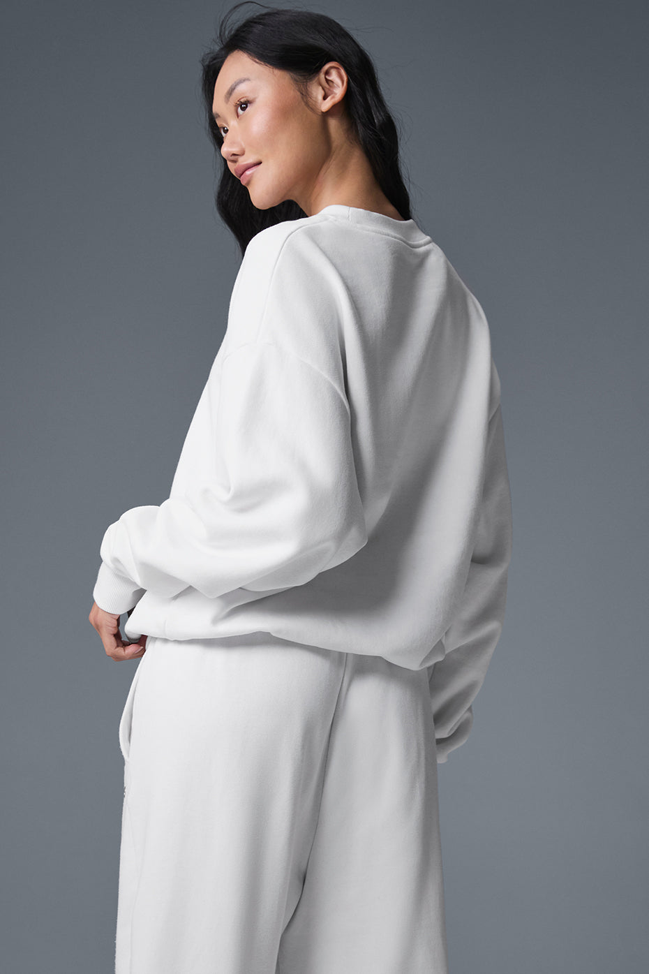 Accolade Crew Neck Pullover - White - Image 3