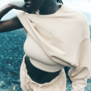 Accolade Crew Neck Pullover - Macadamia