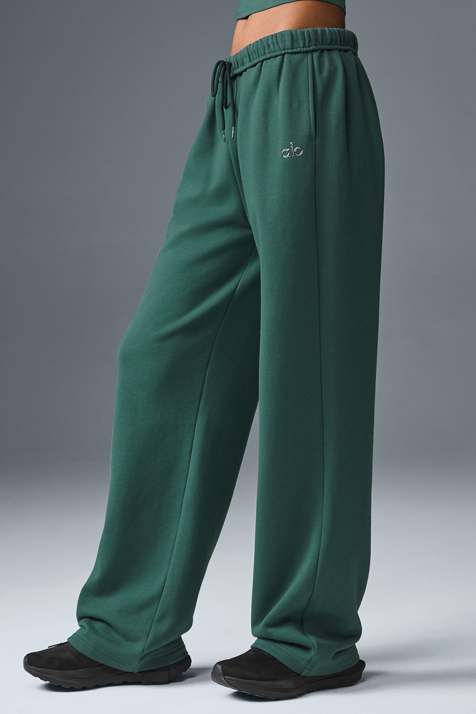 Accolade Straight Leg Sweatpant - Winter Ivy - Image 3