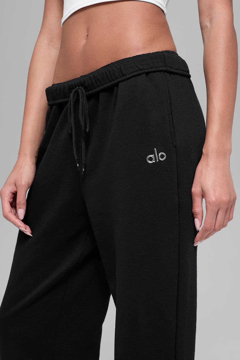 Accolade Sweatpant - Black - Image 3