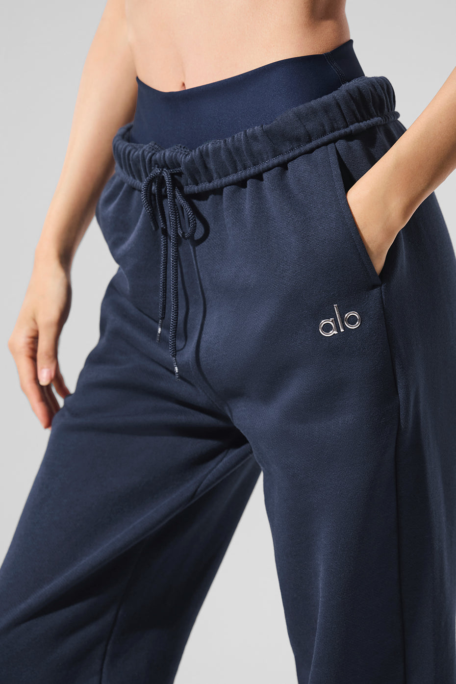 Accolade Sweatpant - Navy - Image 3