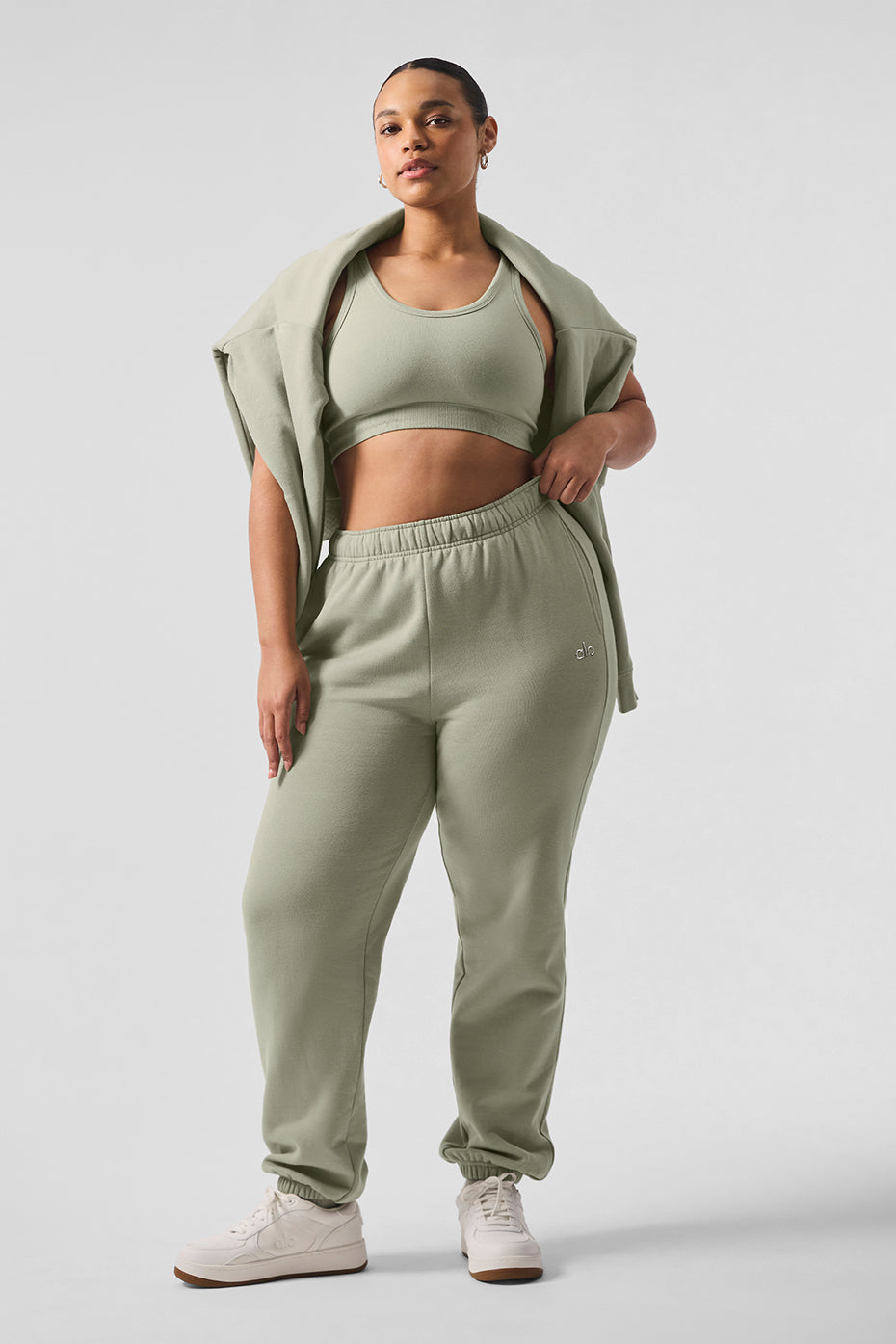 Accolade Sweatpant - Limestone - Image 5