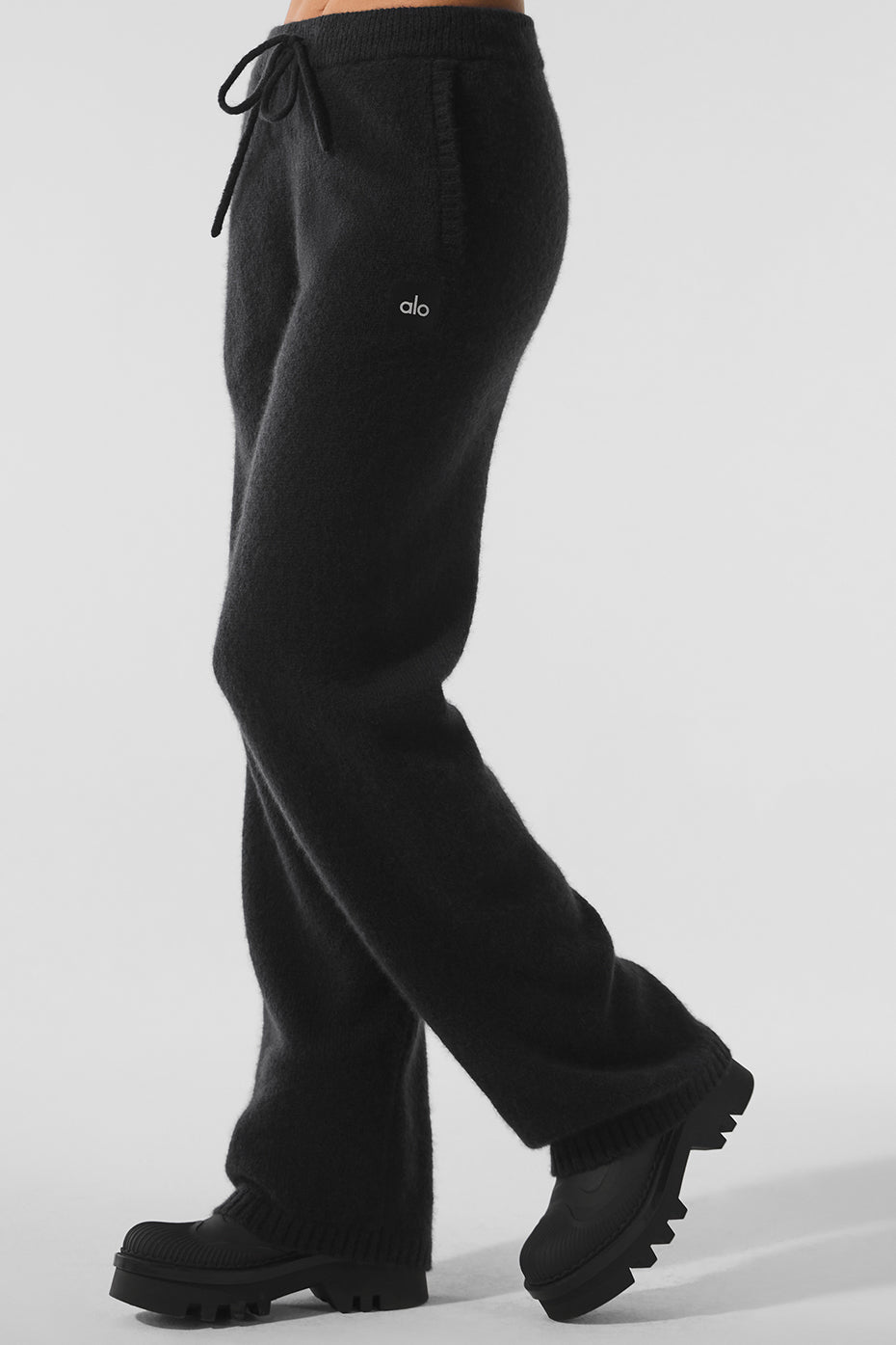 New Class Cashmere Sweatpant - Black - Image 4