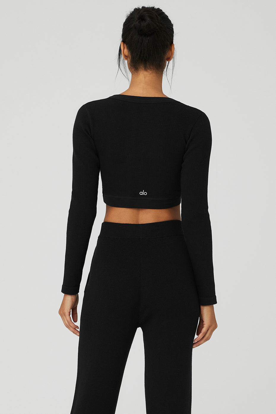 Seamless Ribbed Cropped Serene Long Sleeve - Black - Image 2