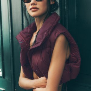 Cropped Gold Rush Puffer Vest - Burgundy