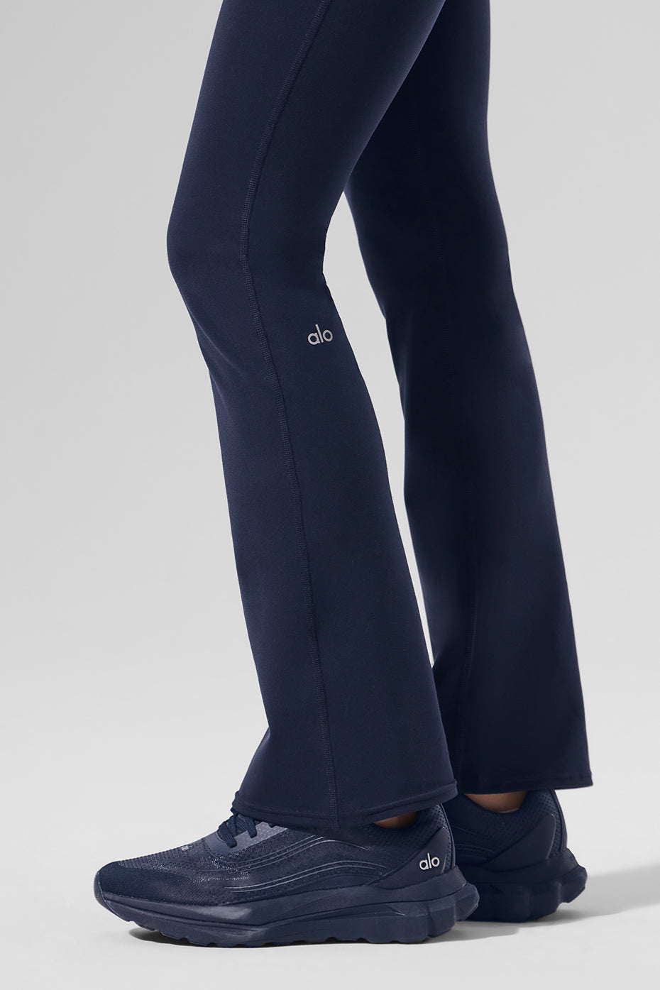 Airbrush High-Waist 7/8 Bootcut Legging - Navy - Image 5