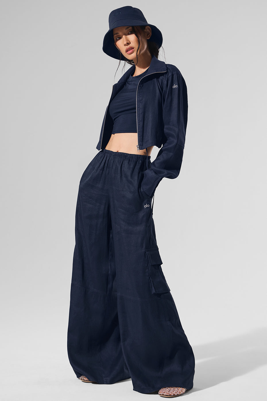 Linen Getaway Cargo Wide Leg Pant - Navy - Image 3
