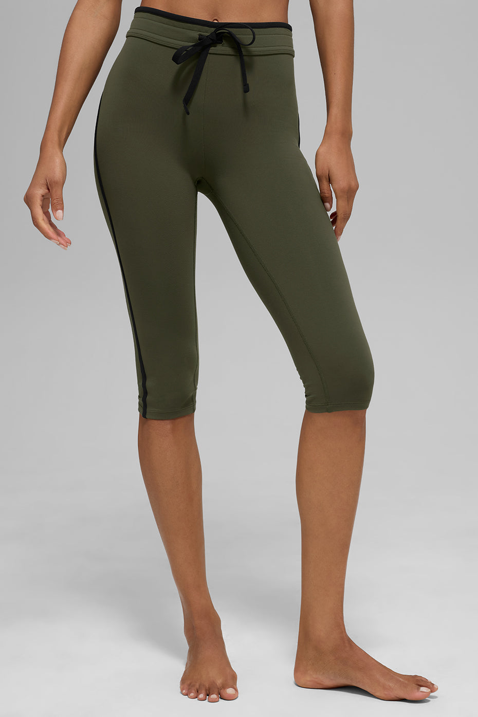 Airbrush High-Waist Race Pace Capri - Green Olive/Black
