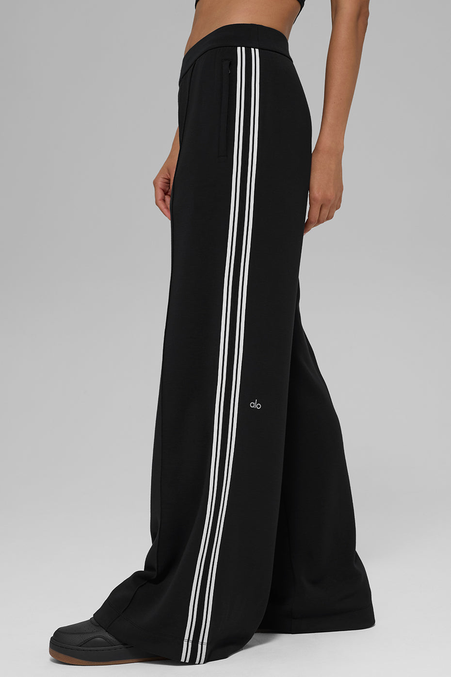 Track Star Wide Leg Pant (Long) - Black