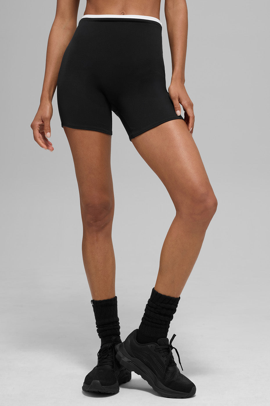 5 Airbrush Double Up Short - Black/White - Image 3